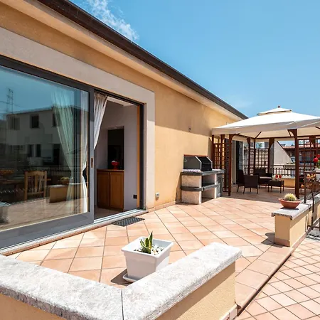 Apartment Luxury Domus *